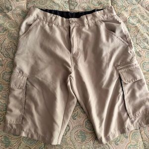 Men’s Cargo Shorts Size 32